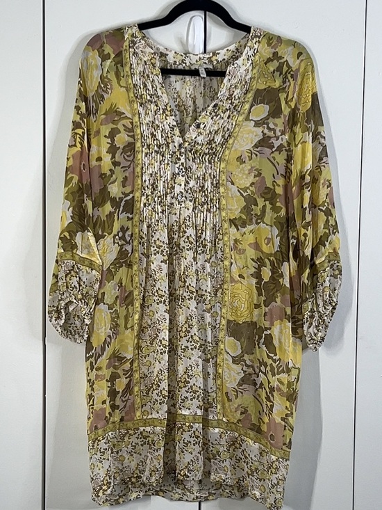 Joie Dresses & Skirts - Joie Sheer Floral Boho mini dress Size Medium M Silk Blend 3/4 bell sleeve